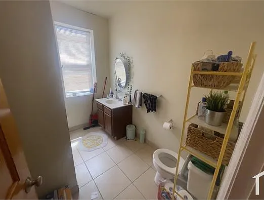 2 bed, 1100 sqft, $1,600 — Photo 3