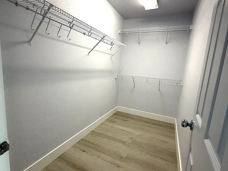 92 Peachtree Hill Ave — Photo 15