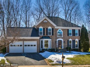 5245 Braywood Dr, Centreville, VA 20120