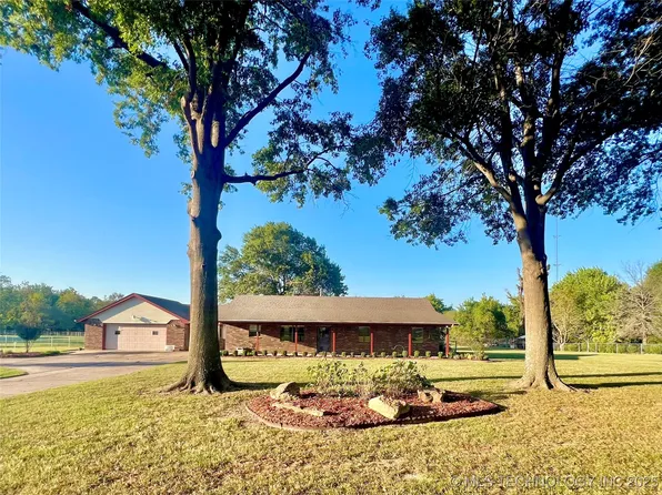140 W Harris Rd, Muskogee, OK 74401