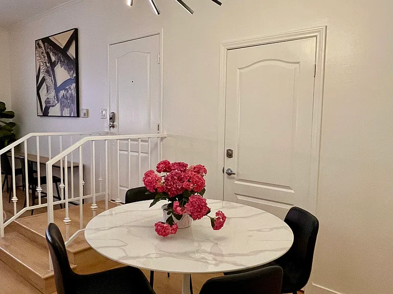 7037 La Tijera Blvd #C101 — Photo 13