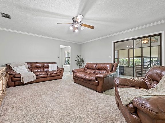 4th image of 801 SW Biscayne Gln