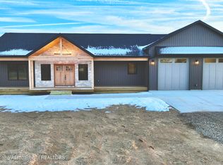 5895 Plains Rd, Eaton Rapids, MI 48827