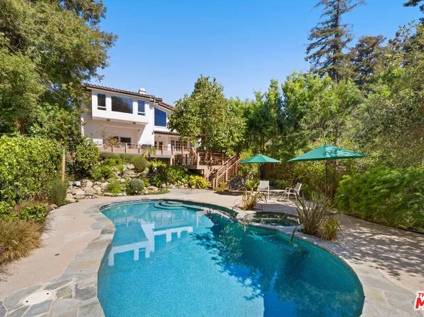 1033 Wellesley Ave, Los Angeles, CA 90049