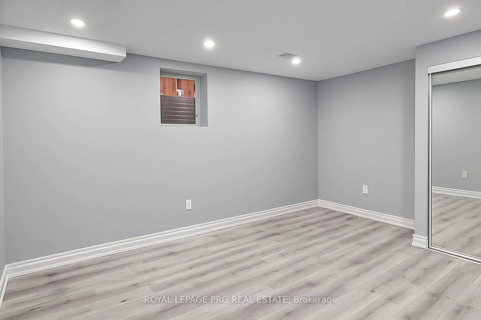 2 bed, $2,000 — Photo 4