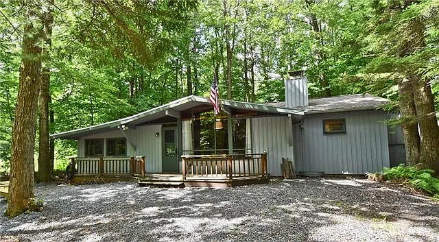 339 Canoe Brook Rd photo 1