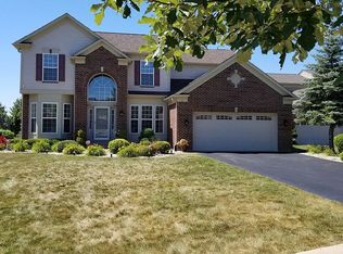 3 Steiner Ct, Algonquin, IL 60102