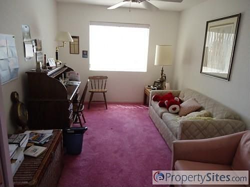 5th image of 2841 Appletree Dr