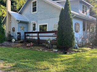 1787 Abington Rd, Lenoir, NC 28645