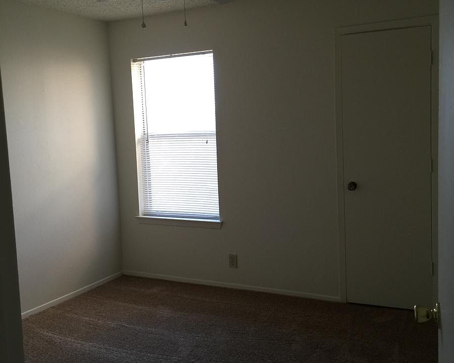 1st image of 3114 Rex Cruse Dr #3210 A