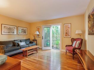 53 Sacramento St #1, Cambridge, MA 02138