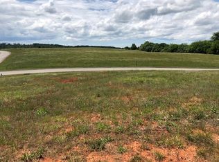 160 Whippoorwill Dr, Vonore, TN 37885