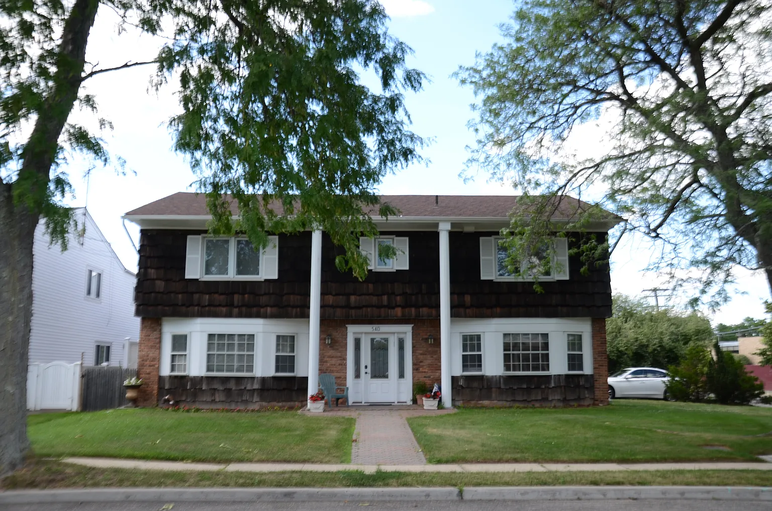 540 Halevy Dr photo 1