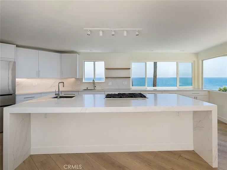 7331 Vista Del Mar Ln — Photo 8