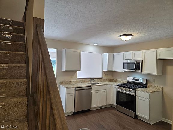 3rd image of 3766 Freedom Pl #C