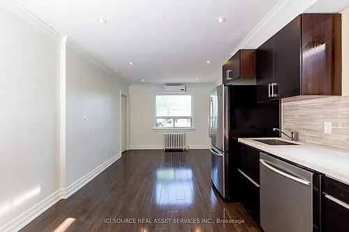 253 Lakeshore Rd E #D Photo 1