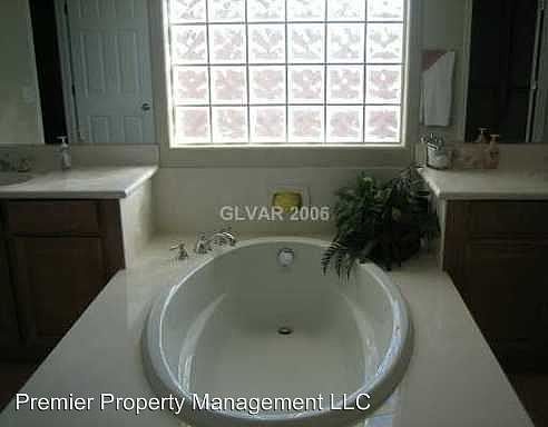2nd image of 7344 Royal Melbourne Dr