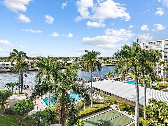 2nd image of 3300 S Ocean Boulevard #621c
