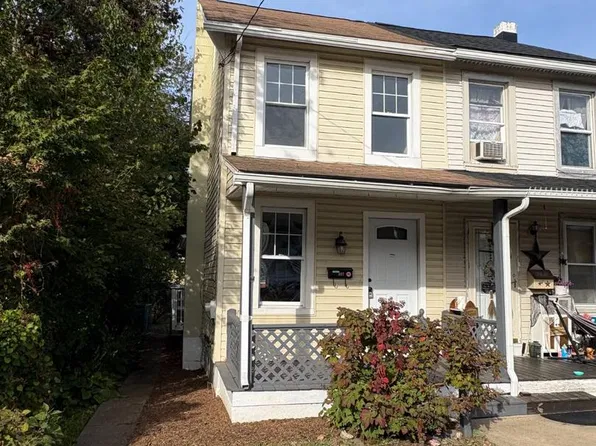 637 E 2nd St, Birdsboro, PA 19508