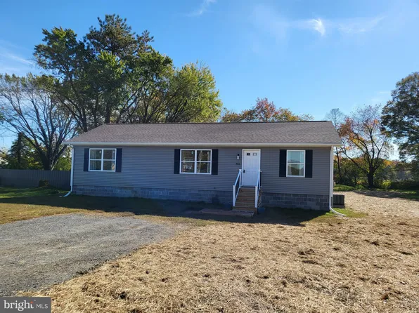 852 Yoder Dr, Hartly, DE 19953