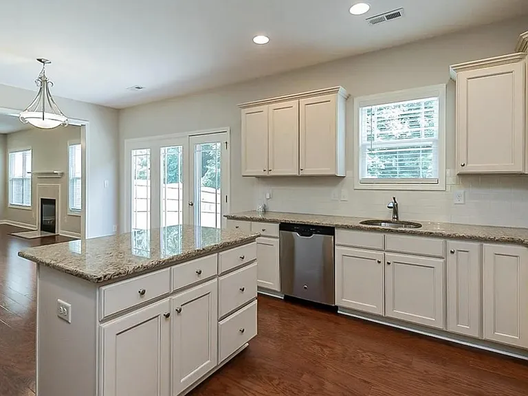 1517 The Arts Dr — Photo 3