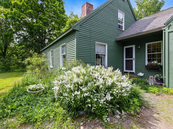 113 Depot Road, Gray, ME 04039