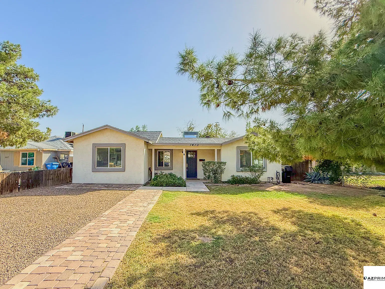 Your Dream 3/2.5 Phoenix Home Awaits - Where Modern Elegance Meets Comfort! — Photo 2