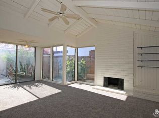 2545 Miramonte Cir W UNIT B, Palm Springs, CA 92264