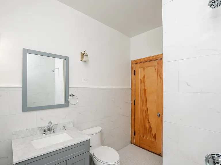 1347 E Hyde Park Blvd #3 — Photo 19