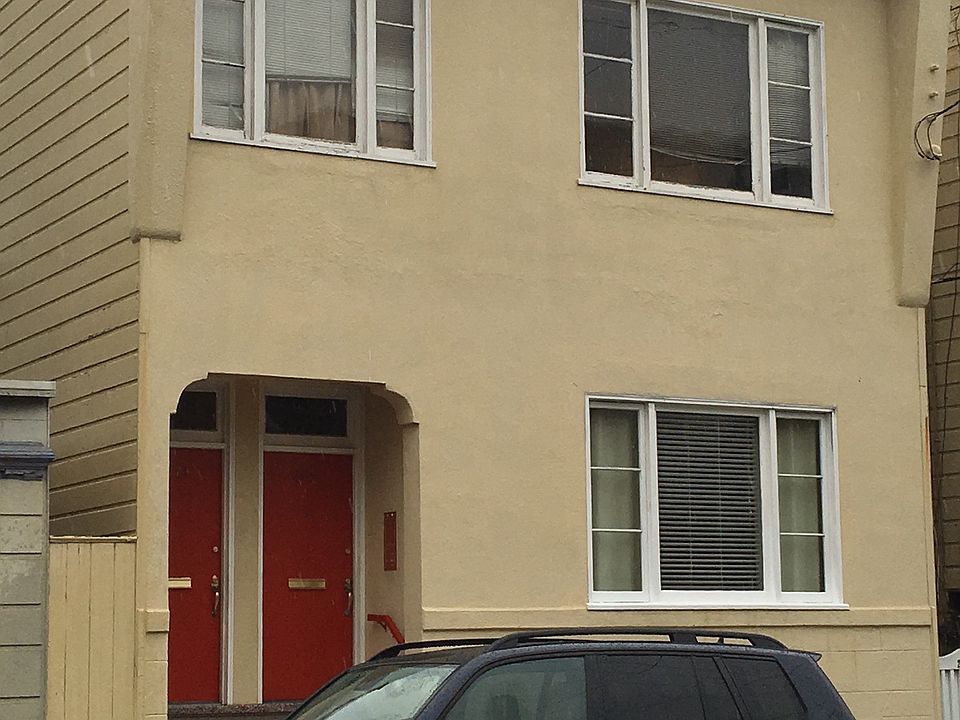 Cow Hollow FLAT in lovely 2-unit building.