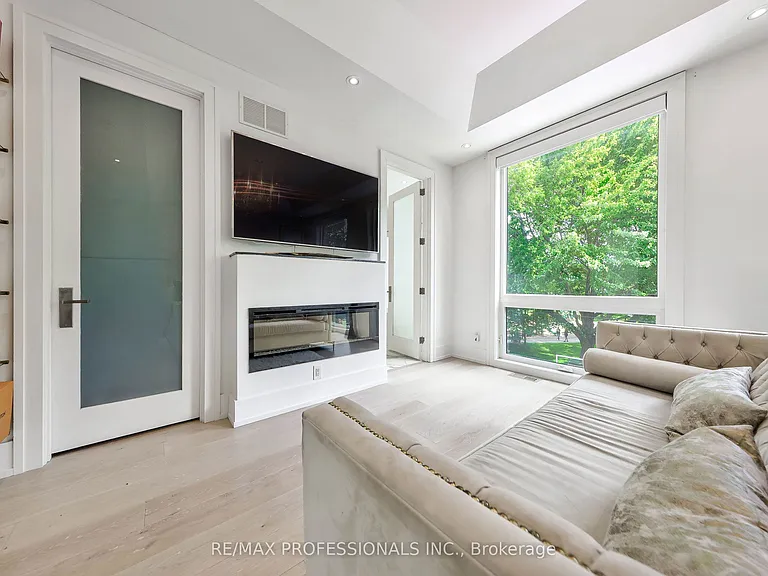 29 Avon Park Dr — Photo 25