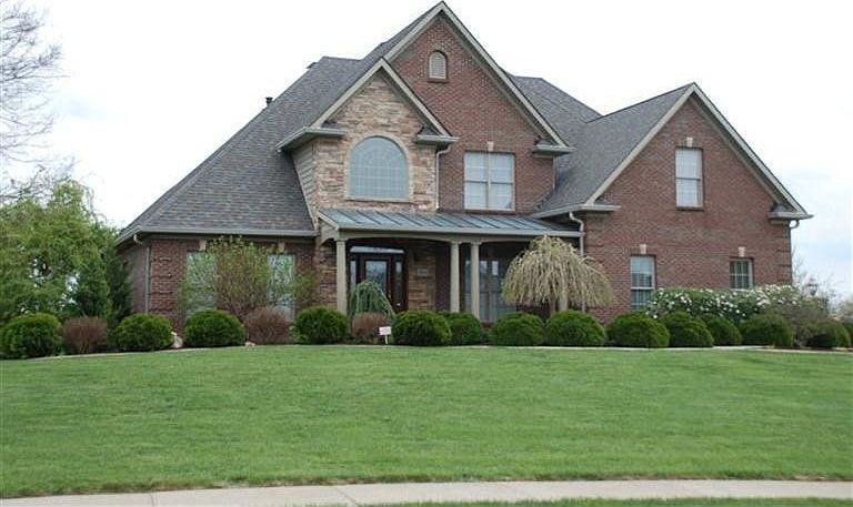 1st image of 464 Wells Ln
