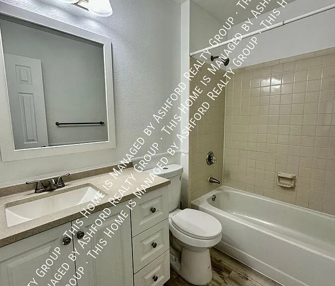 1120 Yuma St #A — Photo 9