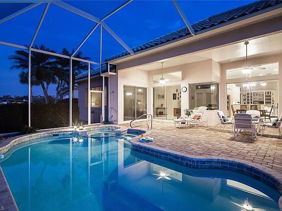 2nd image of 499 Palo Verde DR