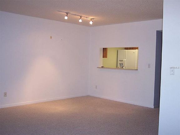 3rd image of 2581 Countryside Blvd APT 204