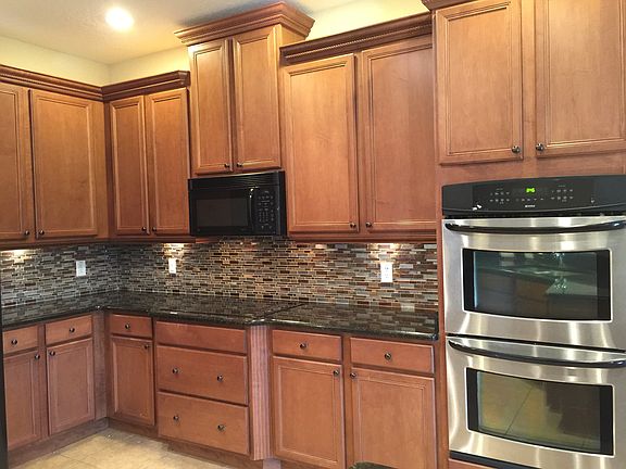 4th image of 4957 Parkview Dr