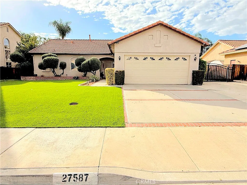 3 bed, 1732 sqft, $3,400 — Photo 4