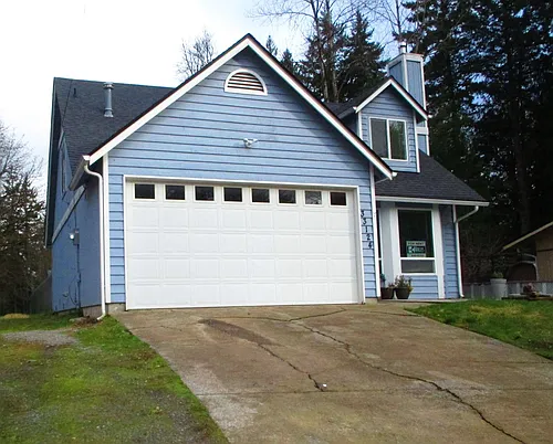33124 E Lake Holm Dr SE Photo 1 33124 E Lake Holm Dr SE Photo 1