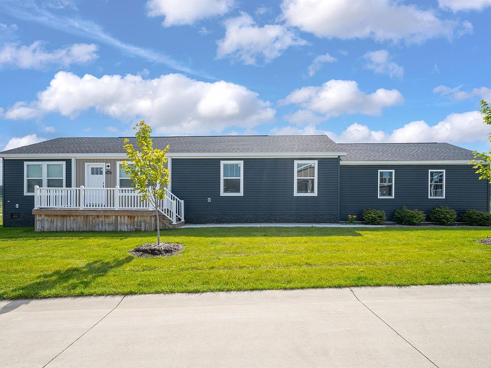 1st image of 2785 Trade Winds Ct