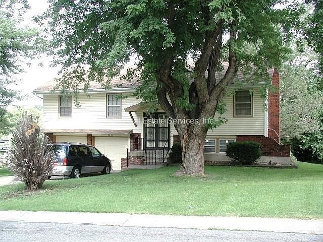 1st image of 9825 Smalley Ave
