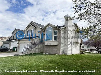 7661 S 520 E — Photo 5
