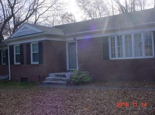 14 Devonshire Dr, Wilbraham, MA 01095