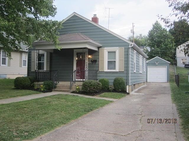 1st image of 830 Franklin Ave