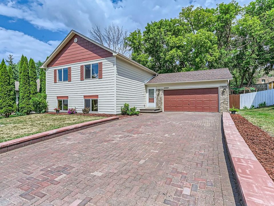 1st image of 12959 Eagle Bluff Dr