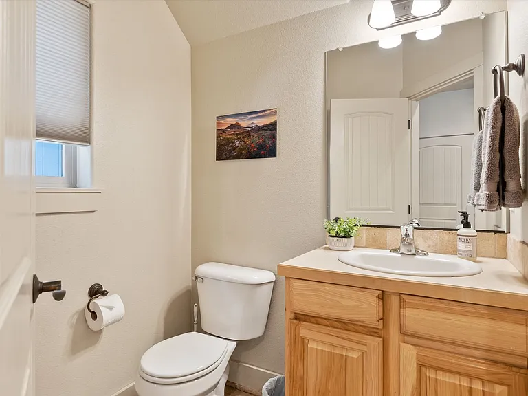 20184 Merriewood Ln — Photo 10
