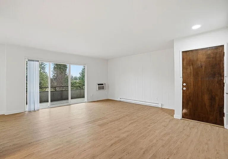 3106 E 27th Ave #205 — Photo 7