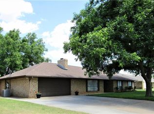 600 Pecan Ave, Weatherford, OK 73096