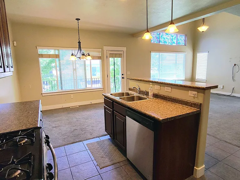9012 S Quarry Stone Way #1100-E — Photo 10