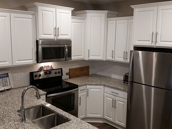 2nd image of 6711 Oak Grove Pkwy APT 2402