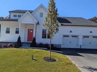 48 Lilac Ave, Bellingham, MA 02019